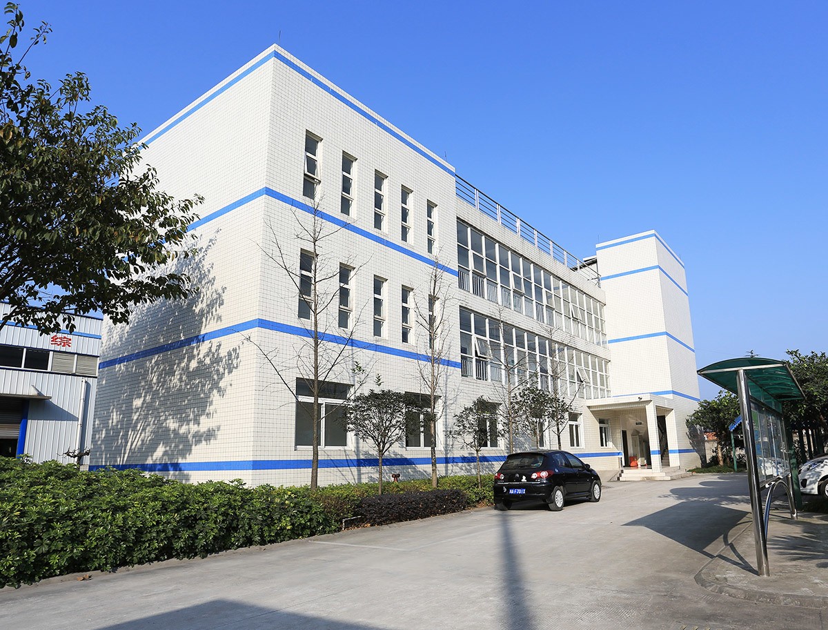 Our company held the World CPHI Exhibition in Germany in October